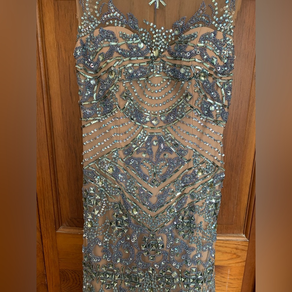 PROM DRESS - Picture 8 of 11